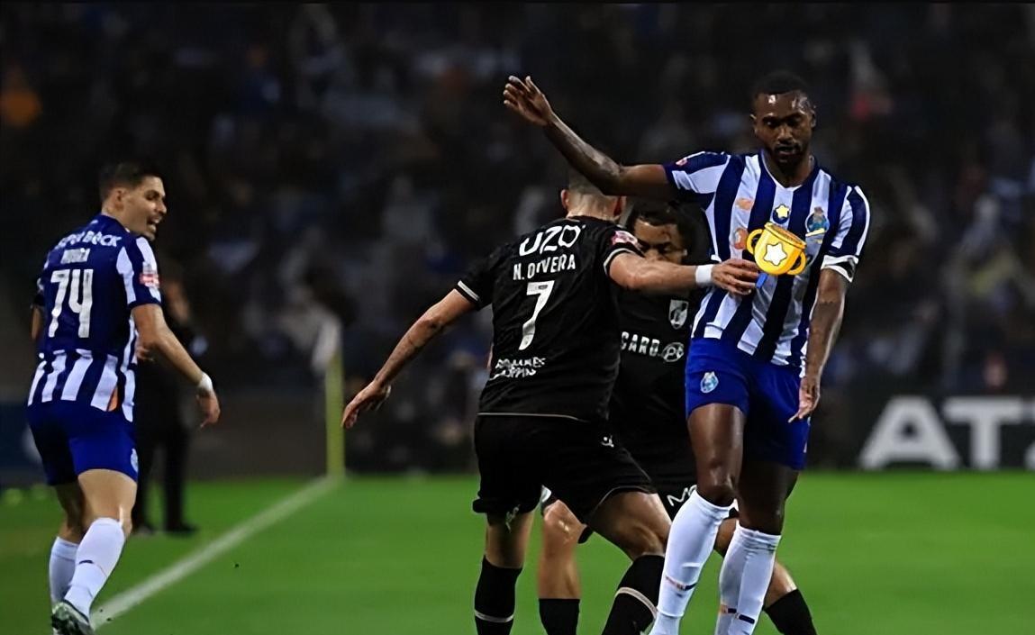 波尔图主场击败埃斯托里尔,进攻多点开花的简单介绍 波尔图主场击败埃斯托里尔,进攻多点开花的简单介绍